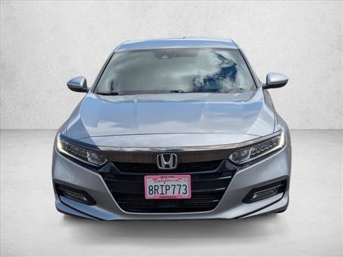 Used 2020 Honda Accord Sport image 2
