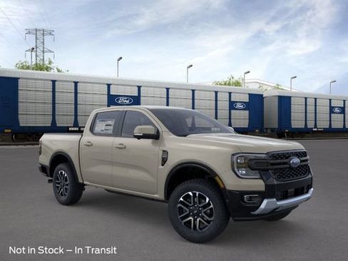 New 2025 Ford Ranger Lariat w/ Trailer Tow Package RWD image 7