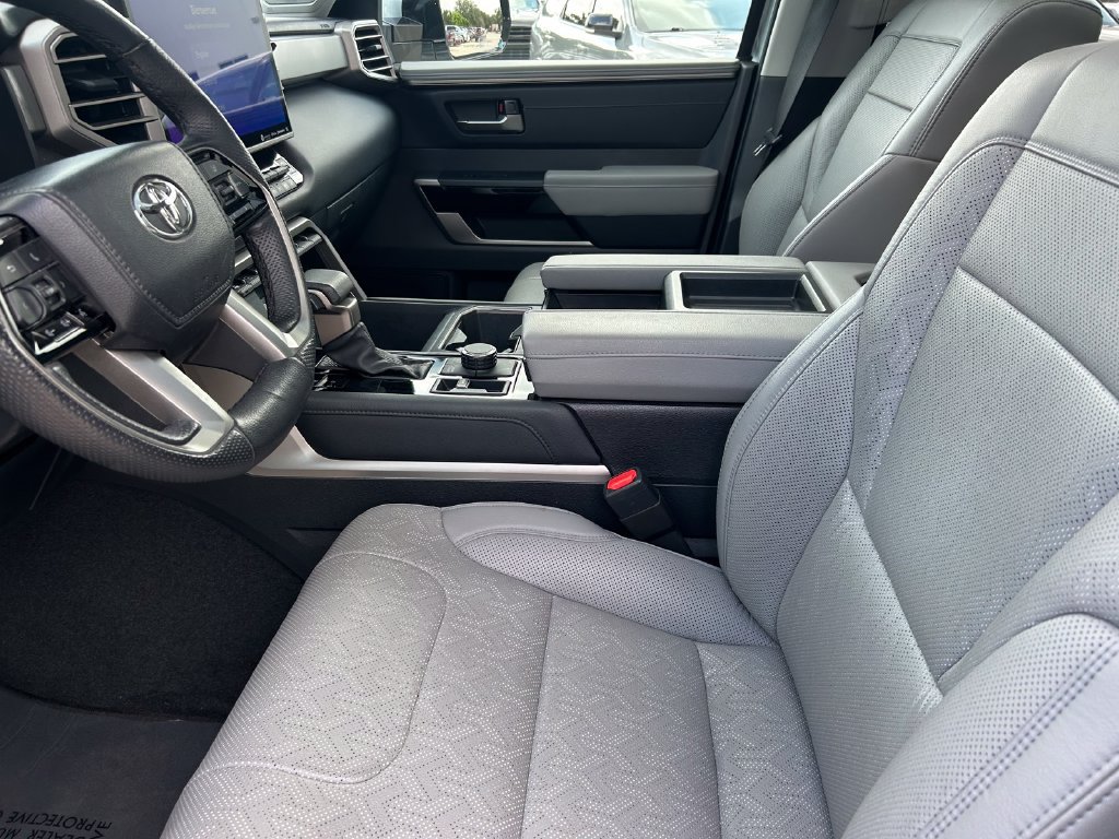 Used 2023 Toyota Tundra Limited AWD/4WD image 11