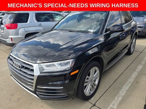 Used 2018 Audi Q5 2.0T Premium Plus w/ Premium Plus Package AWD/4WD image 3