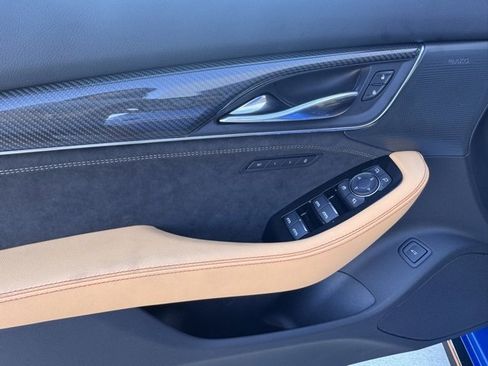 New 2026 Cadillac CT5 V Blackwing w/ Super Cruise 1 Package image 13