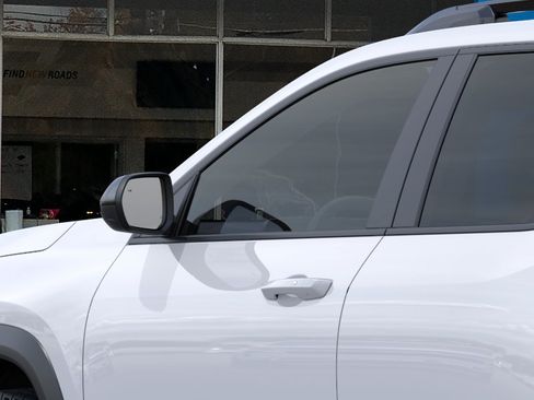 New 2026 Chevrolet Equinox LT w/ Midnight Edition AWD/4WD image 35
