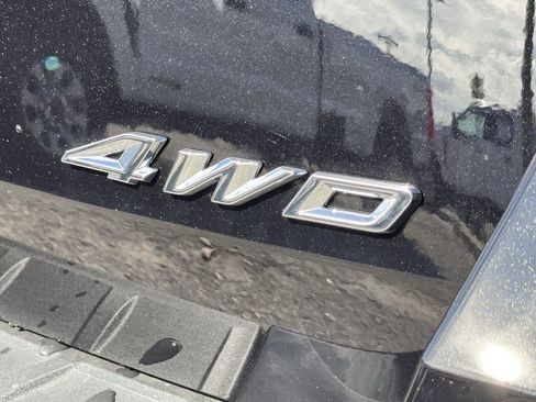 New 2026 Ford Explorer Platinum image 10