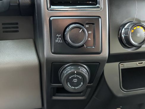 Used 2018 Ford F150 XLT w/ Equipment Group 301A Mid AWD/4WD image 33