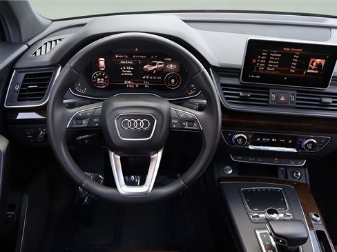 Used 2018 Audi Q5 2.0T Premium Plus w/ Premium Plus Package image 15