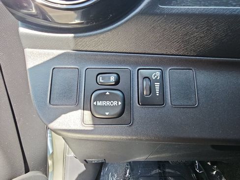 Used 2015 Toyota Prius C Two FWD image 25