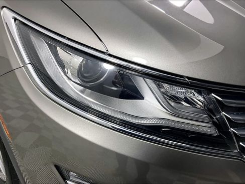 Used 2016 Lincoln MKC Select w/ Select Plus Package FWD image 26