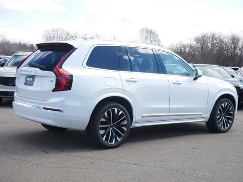 New 2026 Volvo XC90 T8 Ultra w/ Protection Package Premier AWD/4WD image 3