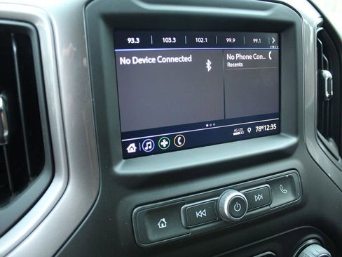 Used 2023 Chevrolet Silverado 2500 W/T w/ WT Convenience Package AWD/4WD image 24