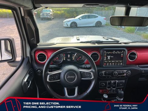 Used 2020 Jeep Wrangler Unlimited Rubicon AWD/4WD image 27