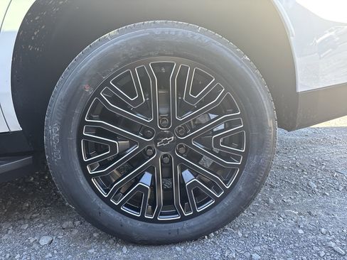 New 2026 Chevrolet Tahoe LT w/ Comfort Package image 13