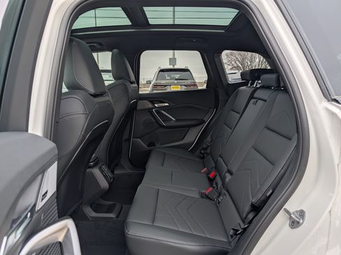 New 2026 BMW X1 xDrive28i w/ Technology Package image 6