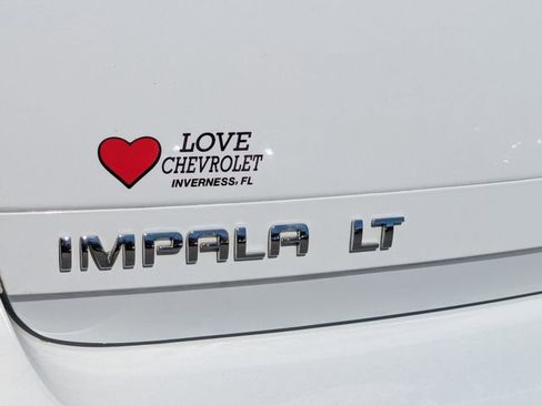Used 2016 Chevrolet Impala LT FWD image 12