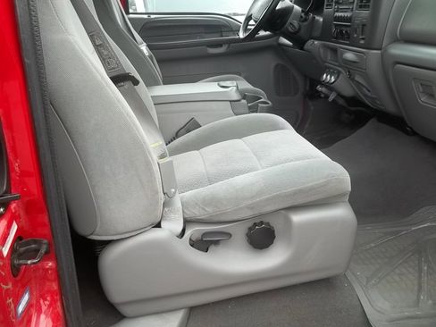 Used 2004 Ford F350 XLT image 11