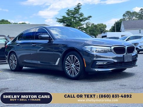 Used 2018 BMW 530i xDrive AWD/4WD image 3