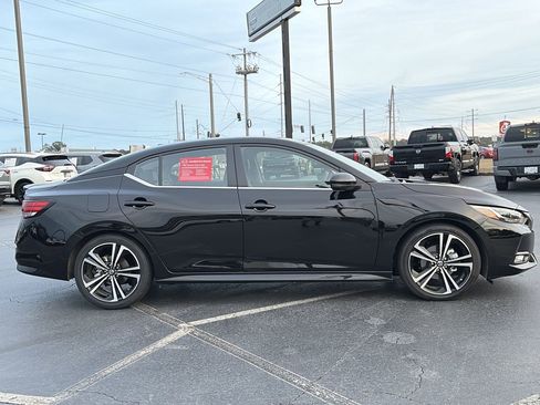 Certified 2023 Nissan Sentra SR w/ SR Premium Package image 6