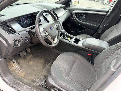 Used 2018 Ford Taurus SEL w/ Equipment Group 201A image 9