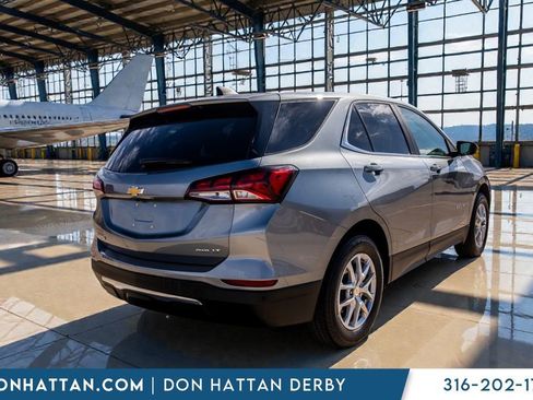 Used 2024 Chevrolet Equinox LT image 28