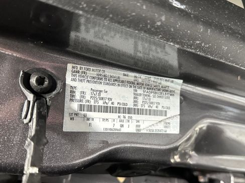 Used 2014 Ford C-MAX SEL w/ Equipment Group 302A image 12