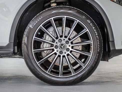 Used 2019 Mercedes-Benz GLC 300 image 16
