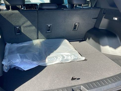 New 2026 GMC Terrain AT4 w/ Technology Package II image 23