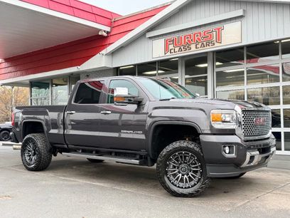 Used 2016 GMC Sierra 2500 Denali w/ Duramax Plus Package
