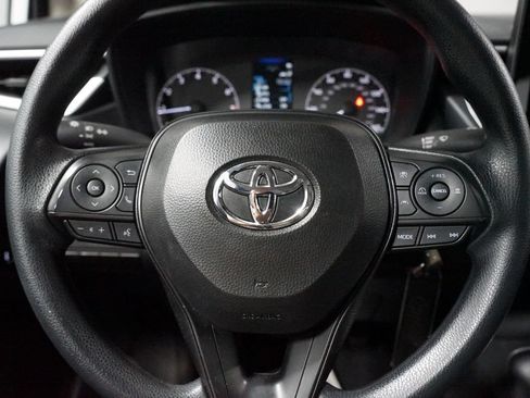 Certified 2025 Toyota Corolla LE FWD image 12