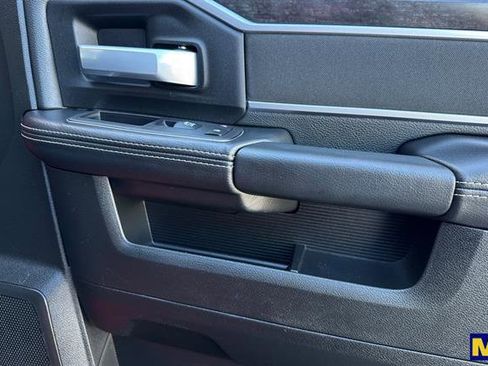 Used 2024 RAM 2500 Big Horn w/ Night Edition image 19