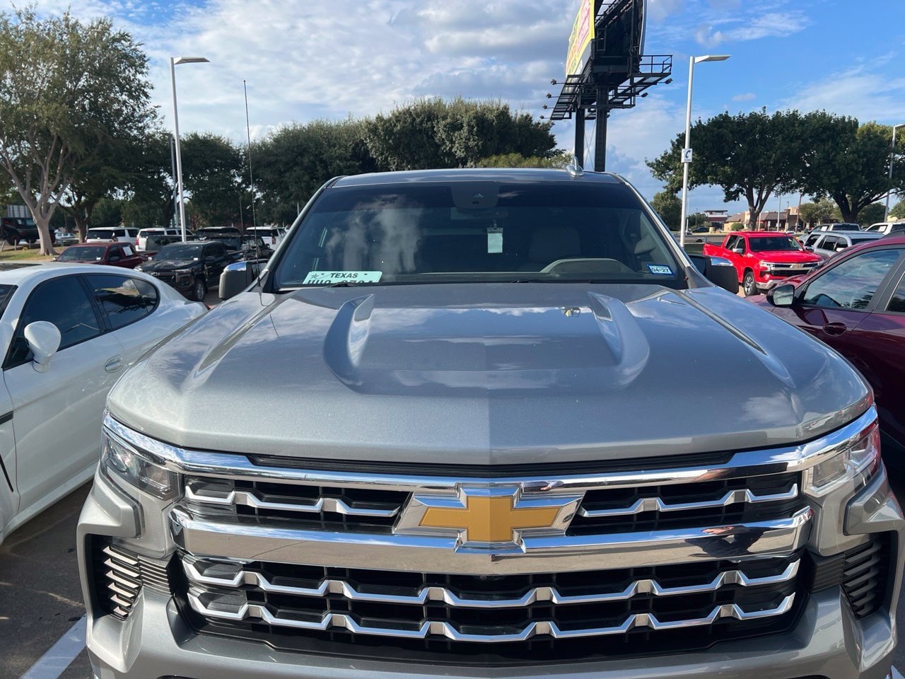 Used 2023 Chevrolet Silverado 1500 LTZ RWD image 4