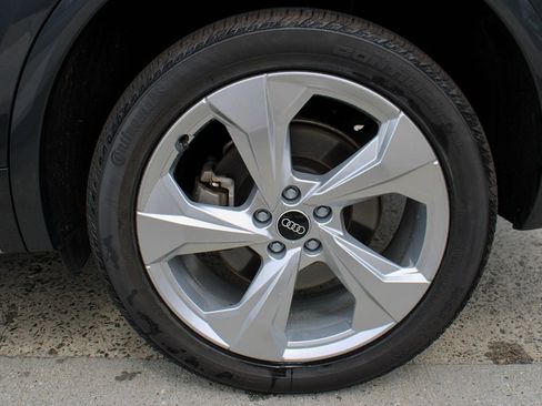 Used 2021 Audi Q5 Premium Plus w/ Premium Plus Package image 30