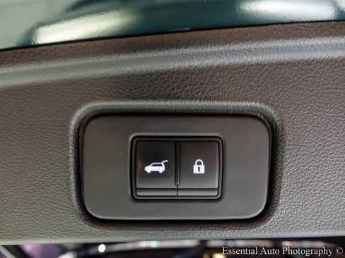 Used 2023 Nissan Pathfinder SL image 31