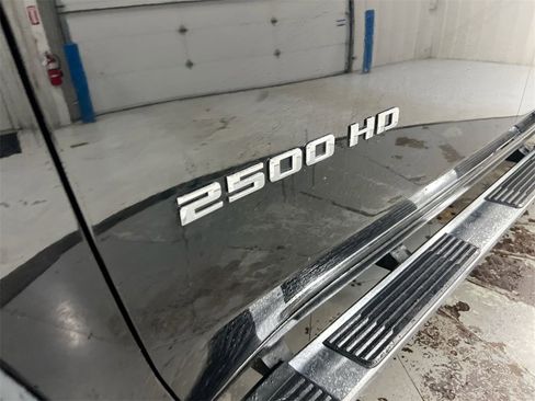 Used 2020 Chevrolet Silverado 2500 High Country w/ Z71 Off-Road Package image 28
