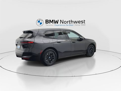 Certified 2024 BMW iX xDrive50 w/ Premium Package AWD/4WD image 3