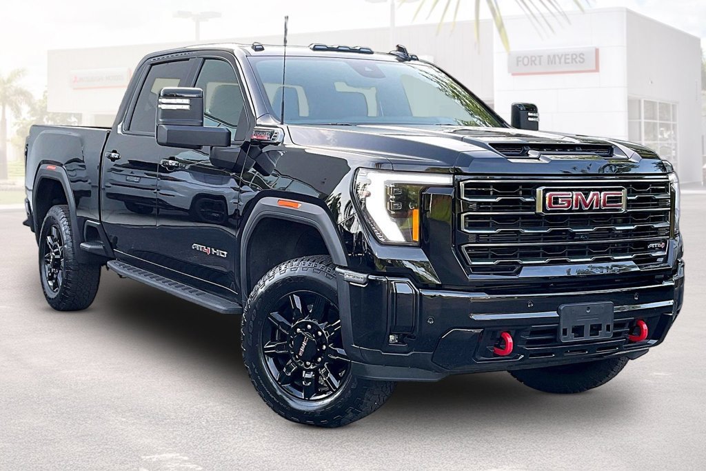 Used 2025 GMC Sierra 2500 AT4 w/ AT4 Premium Plus Package AWD/4WD image 1