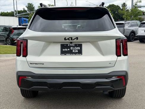 Used 2026 Kia Sorento X-Line EX AWD/4WD image 4