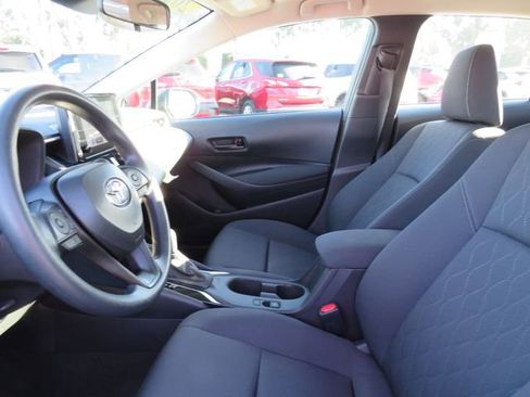 Certified 2025 Toyota Corolla LE image 15