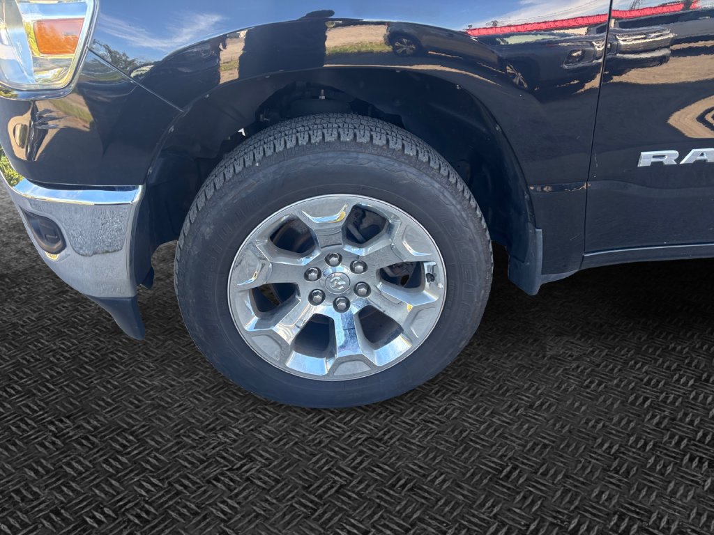 Used 2022 RAM 1500 Big Horn AWD/4WD image 11