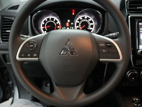 New 2026 Mitsubishi Outlander Sport ES image 8