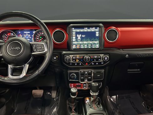 Used 2021 Jeep Wrangler Unlimited Rubicon AWD/4WD image 11