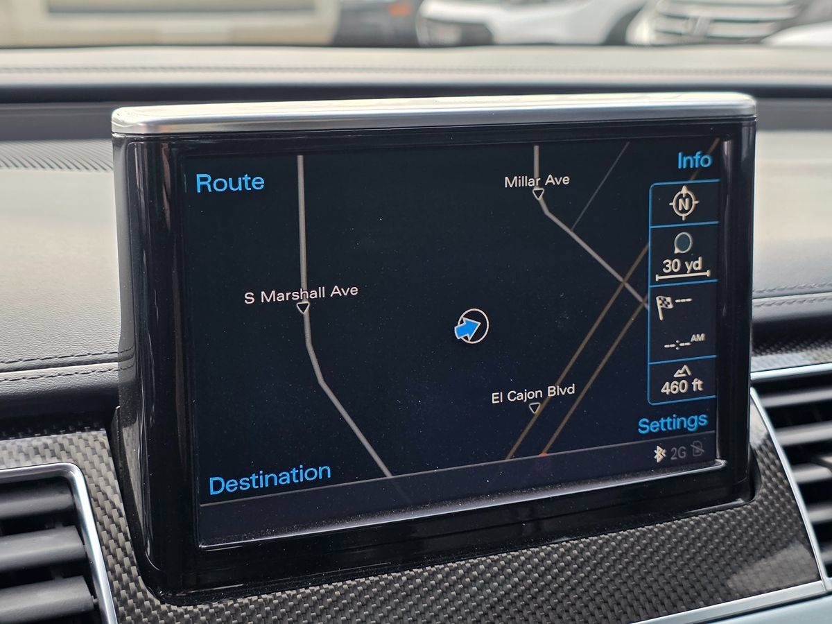 Used 2015 Audi S8 AWD/4WD image 41