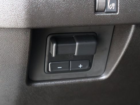 Used 2026 GMC Canyon Elevation w/ Convenience Package RWD image 23