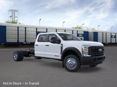 New 2026 Ford F450 2WD Crew Cab Super Duty image 7