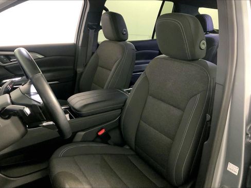 Used 2024 Chevrolet Traverse LT AWD/4WD image 24