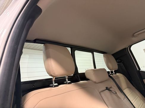 Used 2024 Ford Ranger Lariat w/ FX4 Off-Road Package image 15