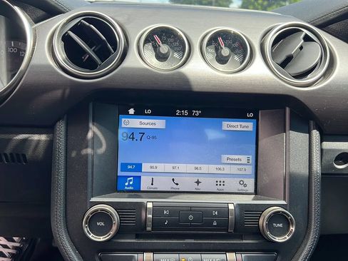 Used 2017 Ford Mustang Shelby GT350 w/ Electronics Package RWD image 21