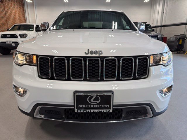 Used 2020 Jeep Grand Cherokee Limited w/ Luxury Group II AWD/4WD image 2