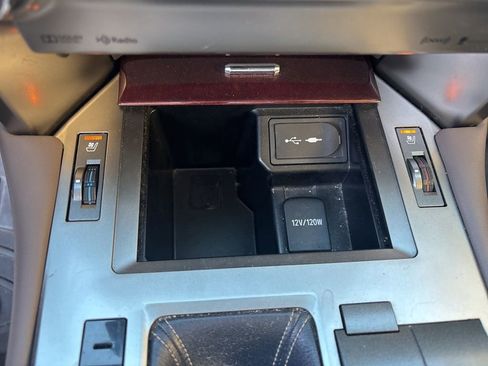 Used 2015 Lexus GX 460 image 16