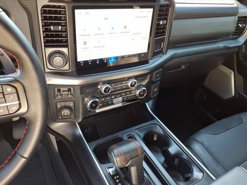 Used 2025 Ford F150 Raptor AWD/4WD image 35