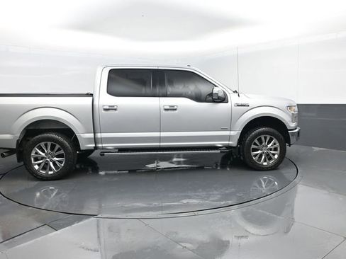 Used 2017 Ford F150 XLT w/ Equipment Group 302A Luxury AWD/4WD image 4