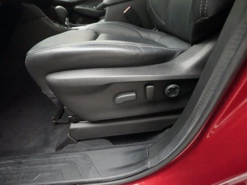 Certified 2024 Subaru Ascent Limited image 30